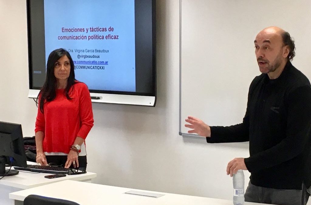 Entrenamiento en comunicación política