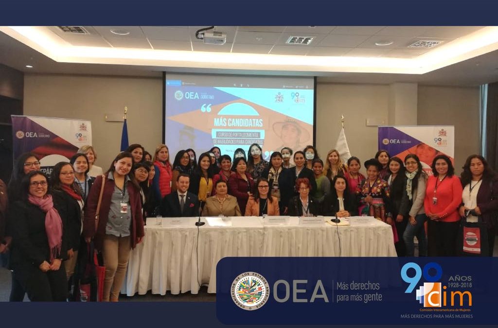 Entrenamiento para enfrentar las cámaras, entrevistas en los medios y presentaciones públicas