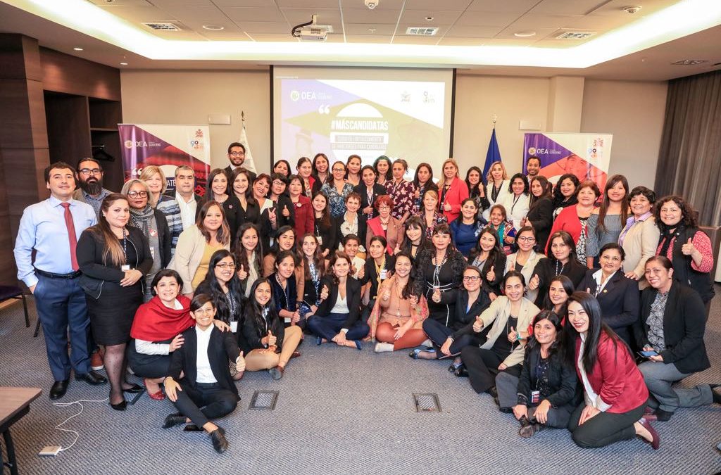 Junto a la OEA, entrenamos candidatas