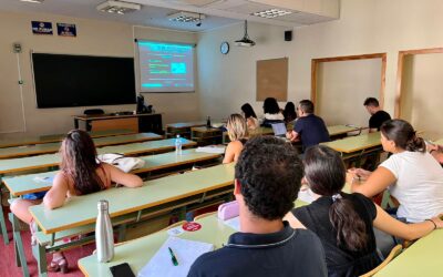 Sesión de formación profesional en la Universidad de Murcia