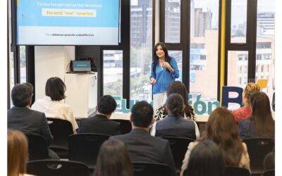 Comunicación de produtcos y servicios financieros orientados a mujeres