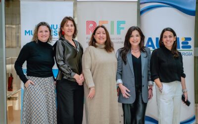 Entrenamiento para mujeres líderes en Uruguay
